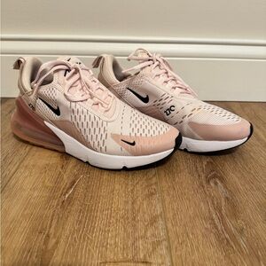Nike Women's Light Pink Sneakers
